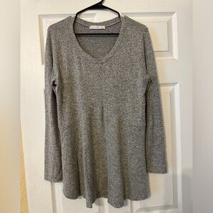 Grey Potter's Pot long sleeved soft light sweater